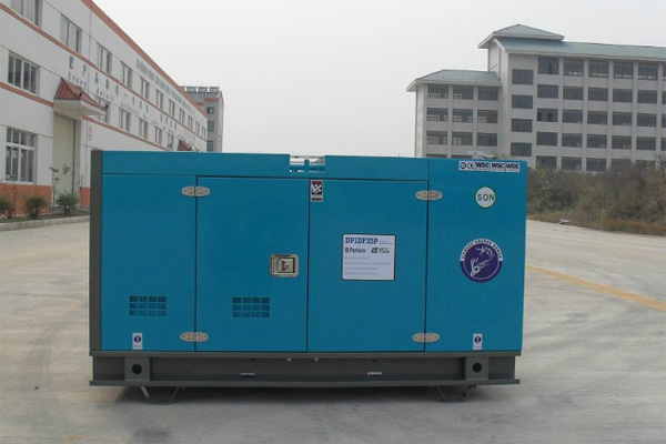 榆中发电机租赁如何正确安装空气滤清器?